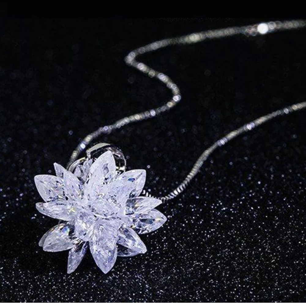 Snowflake Crystal Necklace